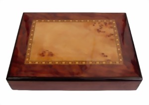 1340_humidor_klein-large.jpg